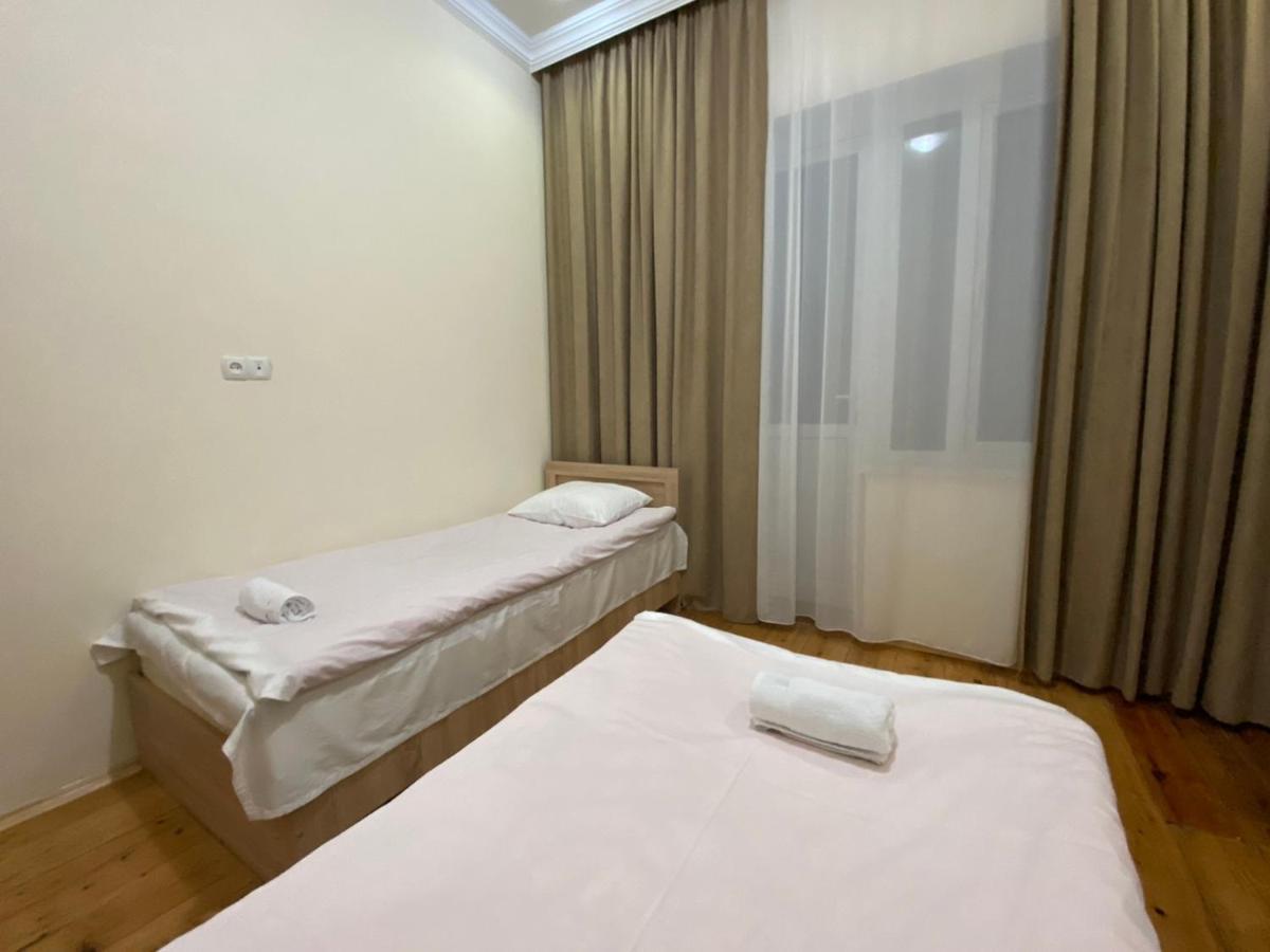 Guesthouse Luka Kutaisi Ngoại thất bức ảnh
