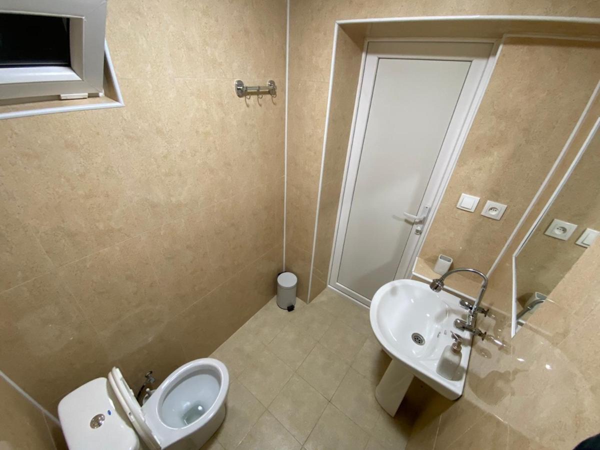Guesthouse Luka Kutaisi Ngoại thất bức ảnh