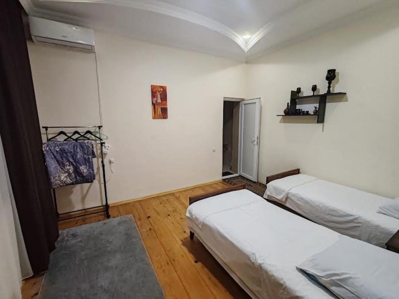 Guesthouse Luka Kutaisi Ngoại thất bức ảnh